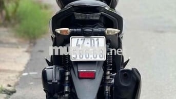 Yamaha NVX 155 ABS Tự động màu Đen