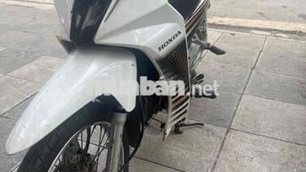 Honda Blade 2015 Trắng Hà Nội