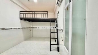 DUPLEX ZÁ RẺ HSSV NGAY ETOWN CỘNG HOÀ - NHÀ GA T3