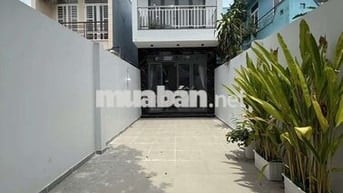 4,2x30 mới xây sân để 2 ô tô 4pn vào ở ngay, thoáng mát 