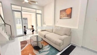 BÁN CĂN NHÀ LỘC LÁ TRUNG TÂM-CÓ GIÁ TỐT TRONG THÁNG 6