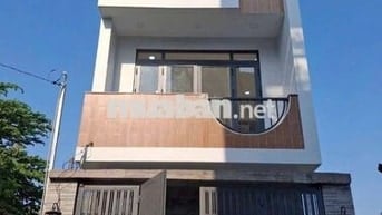 HẺM 8m Công Viên NGUYỄN THẾ TRUYỆN_DT: 4.5mx18m_ĐÚC 3.5 TẤM 4PN_S.Th