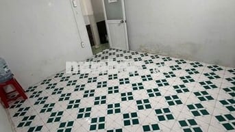 CHO THUÊ PHÒNG TRỌ TẦNG TRỆT QUẬN 10