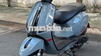 Vespa 50cc 2024 Xám bs47 chính chủ odo 5000km