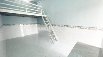 SẴN 2 PHÒNG DUPLEX NGAY CỔNG SAU VĂN LANG 