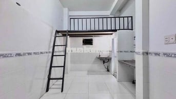 CHO THUÊ PHÒNG CÓ GÁC NGAY TỈNH LỘ 10 - CÓ MÁY LẠNH - GÁC CAO ĐỨNG ĐC
