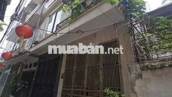 Chính chủ bán nhà riêng 39m2, đất vuông vắn, MT 4,1m, ngõ 3m, SĐCC