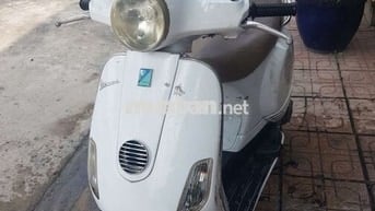 Piaggio Vespa LX 125 2010 Trắng