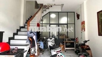 5,5 tỷ ,3 tầng ,4PN,HẺM XE HƠI VÀO NHÀ,SỔ HỒNG CHINBS CHỦ