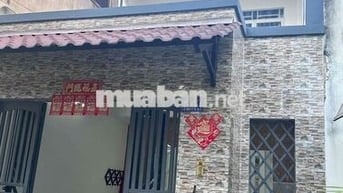 Cho Thuê Nhà Nguyên Căn Lò Siêu Quận 11. Nhà Mới Rộng Thoáng 12 Tr/th