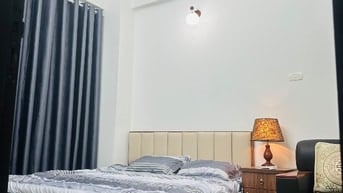 Chính chủ bán căn góc sổ đỏ OCT1-ĐN1- X1 Linh Đàm