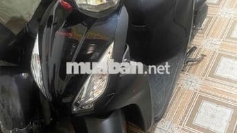 Honda Vision Đen