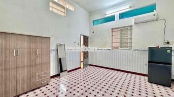 STUDIO MÁY LẠNH GIÁ RẺ GIÁP Q1,Q3,Q5- BỜ KÈ HOÀNG SA - LÊ VĂN SỸ