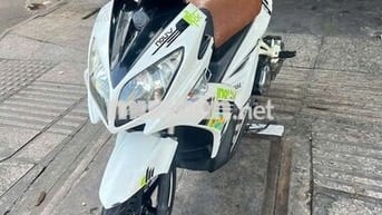 Yamaha Nouvo 4 2011 Trắng 90% mới