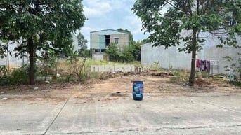 Kẹt tiền bán gấp lô đất Mỹ Phước 3, 150m2, 1,4 tỷ , gần chợ