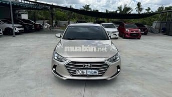 Hyundai Elantra 2.0 AT 2018 Vàng cát