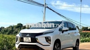 Mitsubishi Xpander 7 chỗ số sàn Trắng