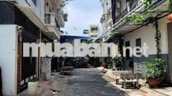 NHÀ ĐẸP CHO THUÊ - GIÁ RẺ – HẺM XE HƠI – DỌN VÀO Ở NGAY