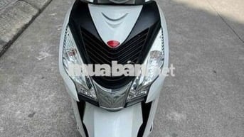 Honda Vision Trắng
