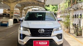 Fortuner 2.7V 2025 - Lướt 12.048 km - Còn Giảm