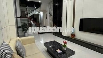 Nhà Nguyên Căn Mặt Tiền Trưng Nữ Vương Đẹp | Mới | Full Nội Thất