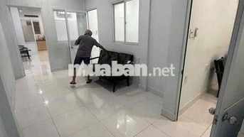 Chính Chủ Cho Thuê Nhà HXH Ngã 4 Hàng Xanh 6x20 4pn 3wc NT Giá 17tr Ạ