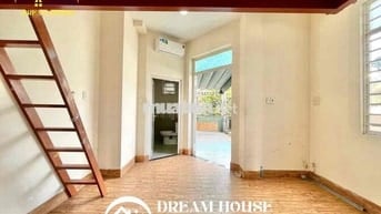 PHÒNG TRỌ CÓ GÁC BAN CÔNG RIÊNH TÁCH BẾP SẴN NỘI THẤT SIÊU RẺ