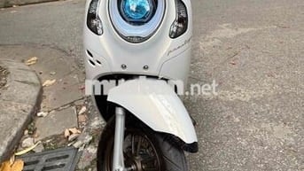 Honda Scoopy 2025 Trắng 5000km cực kỳ là mới