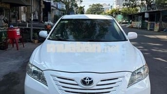 Toyota Camry LE 2007 Trắng Mỹ