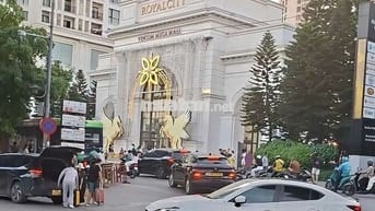 shophouse Royall cty cho thuê 120tr/ tháng