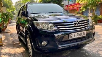 Toyota FORTUNER bản V số tự động đời cuối 2014