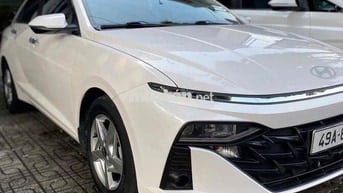 Hyundai Accent 2025 Trắng 27.000km