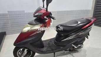 SYM Attila Victoria màu Đỏ đen