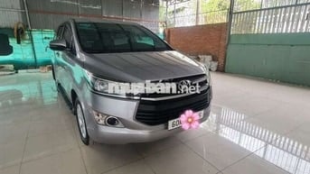Toyota Innova 2.0G Tự động Ghế da Bạc 7 chỗ