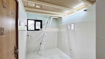 PHÒNG ĐÚC GÁC CAO NHƯ KIOT GIÁ RẺ FULL NT GẦN ĐẦM SEN ĐH VĂN HIẾN