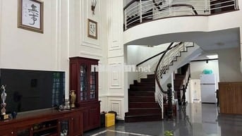 CHO THUÊ NHÀ 2 MẶT TIỀN, 4 PHÒNG NGỦ, RỘNG THOÁNG 
