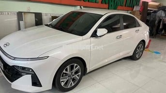 huynhdai acent trắng cao cấp 12000km , sx 2024
