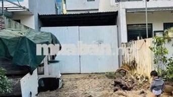 BÁN LÔ ĐẤT ĐƯỜNG HOÀ MỸ 8 - RẼ NHẤT KHU HÒA MỸ
