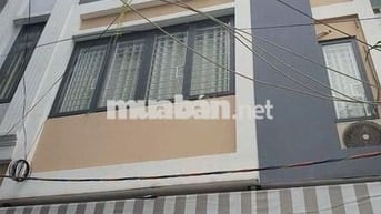 Cho thuê nhà góc 2MT HXT 339/6A Lê Văn Sỹ Phường 14, Quận 3.