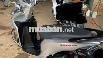 Honda Vision 2018 màu Bạc