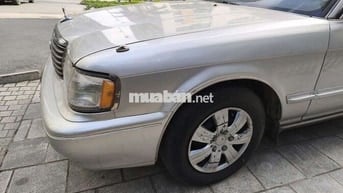 Toyota Crown 1993 3.0 Số sàn Bạc