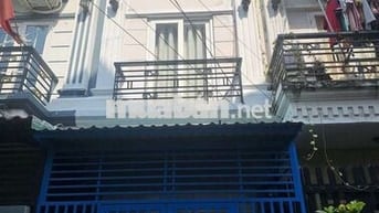 Chính chủ cho thuê nhà nguyên căn 1 trệt 2 lầu