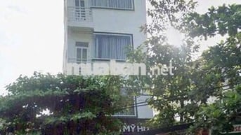 Cho thuê toà nhà 3 lầu 8 phòng mặt tiền 3/2