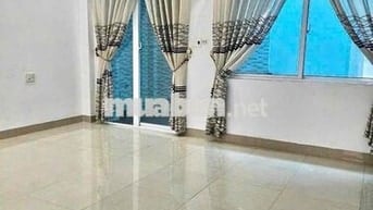 CHO THUÊ NHÀ 3 TẦNG ĐƯỜNG 10M5 NÚI THÀNH – ĐOẠN KINH DOANH SẦM UẤT