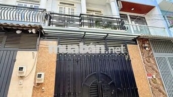 Cho thuê nhà 3 lầu đẹp hẻm rộng phường Tân chánh hiệp, quận 12