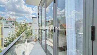 PHÒNG MỚI NGAY NGÃ TƯ BẢY HIỀN LÝ THƯỜNG KIỆT- LẠC LONG QUÂN