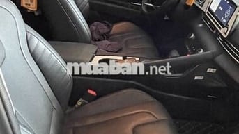 Hyundai Elantra 2024 1.6 đặc biệt 23000 km Trắng