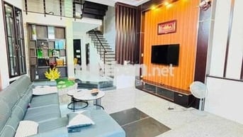 NHÀ ĐẸP SÂN VƯỜN KHU TRẦN NHÂN TÔNG