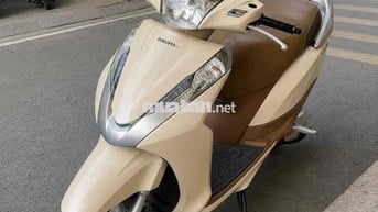 Honda Lead 2017 Vàng kem