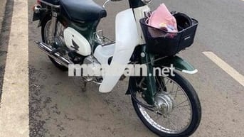 Honda Super Cub Xanh lá, trắng Cổ điển